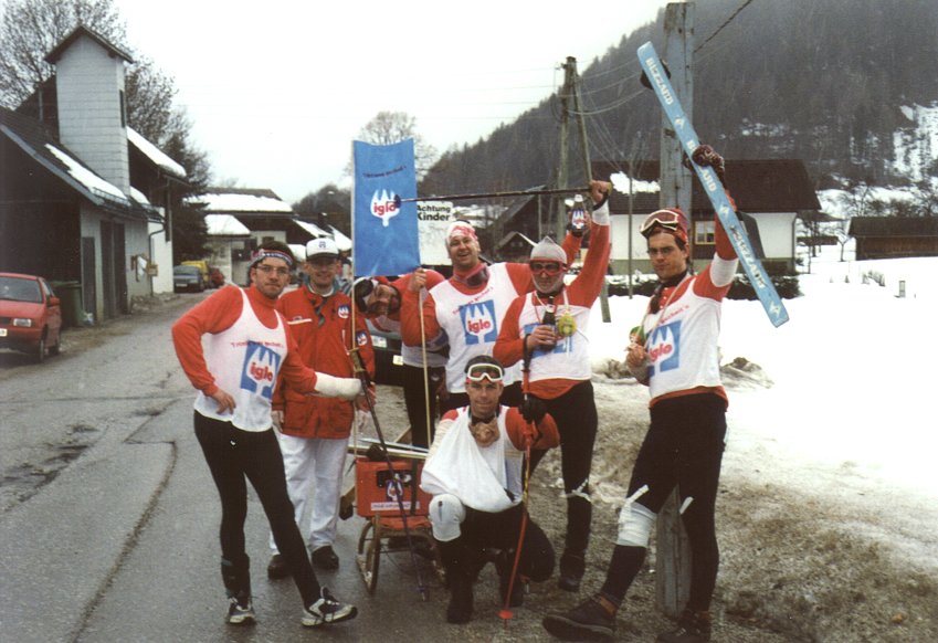 5 - Team Iglo5.jpg